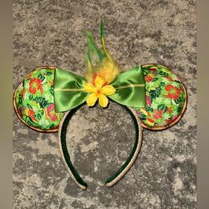Disney Minnie Mouse The Main Attraction Tiki Room Ears - like new!